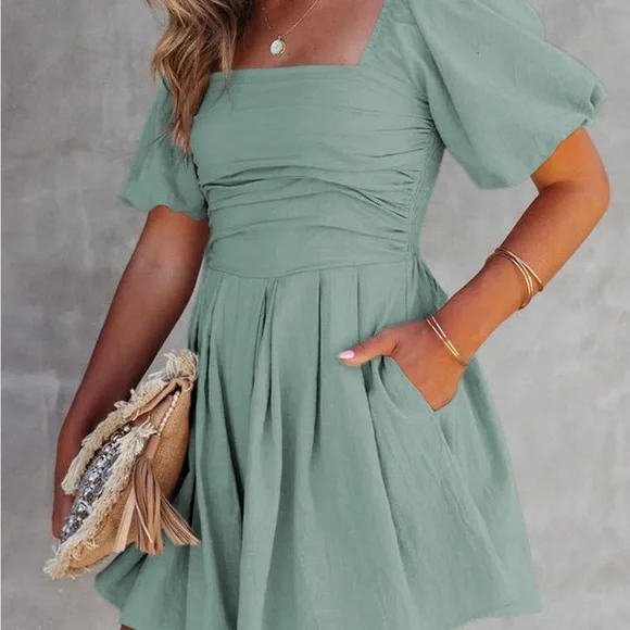 AlvaQ Women's Rompers Cute Puff Sleeve SZ Medium - Picture 4 of 11